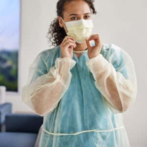 Cardinal Health? Isolation Gown - Image 4