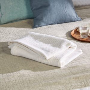 McKesson Cotton Thermal Blanket, 66 x 90 Inch - Image 3
